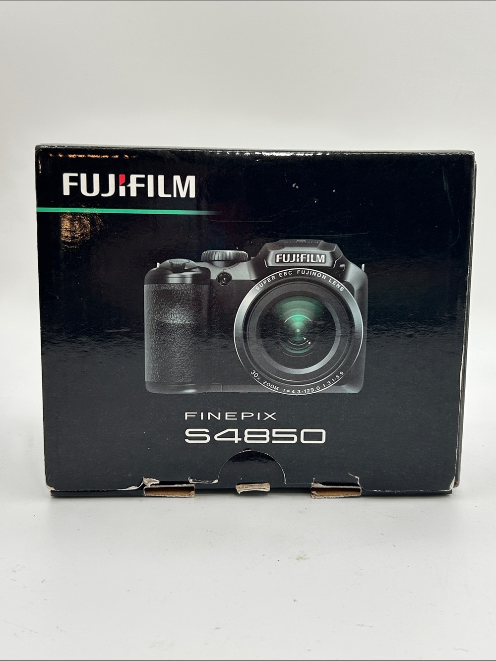 Fujifilm FinePix S4850 Digital Camera 16MP 30x Zoom With Box and Accessories